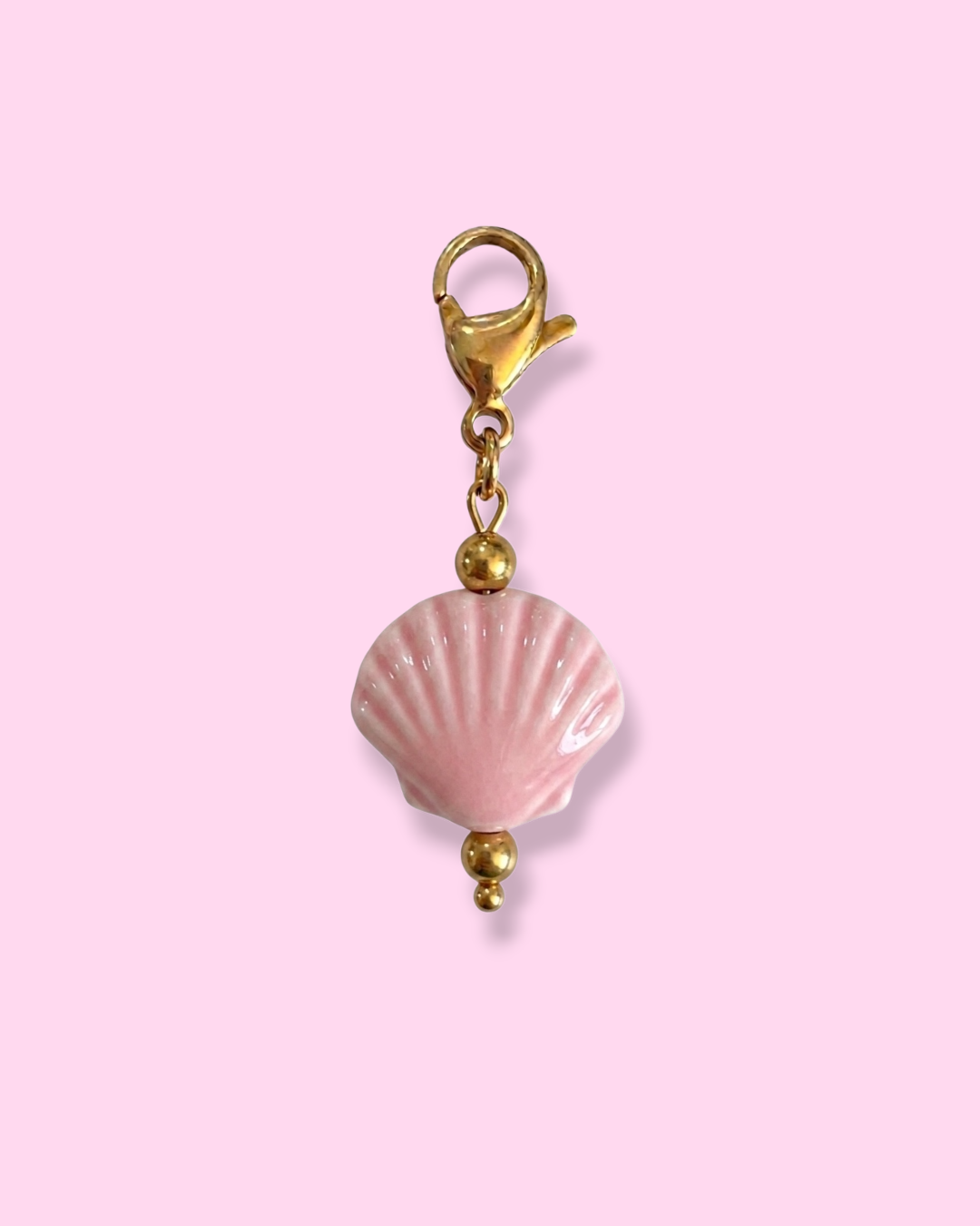 CHARMS - COQUILLAGE COLORÉ ÉVENTAIL