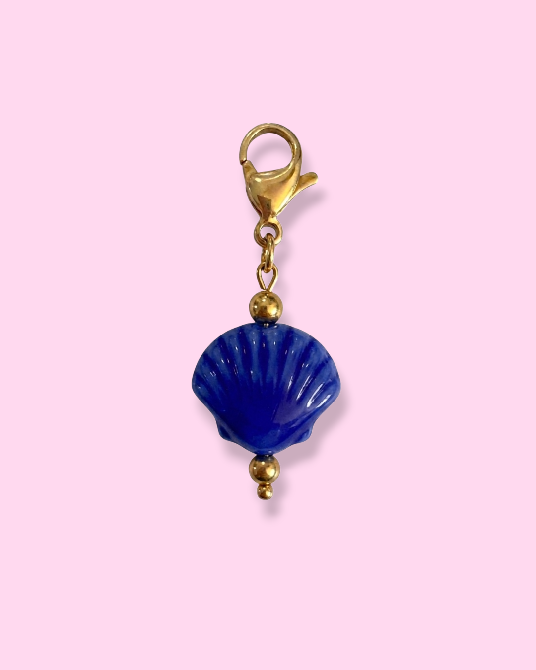 CHARMS - COQUILLAGE COLORÉ ÉVENTAIL