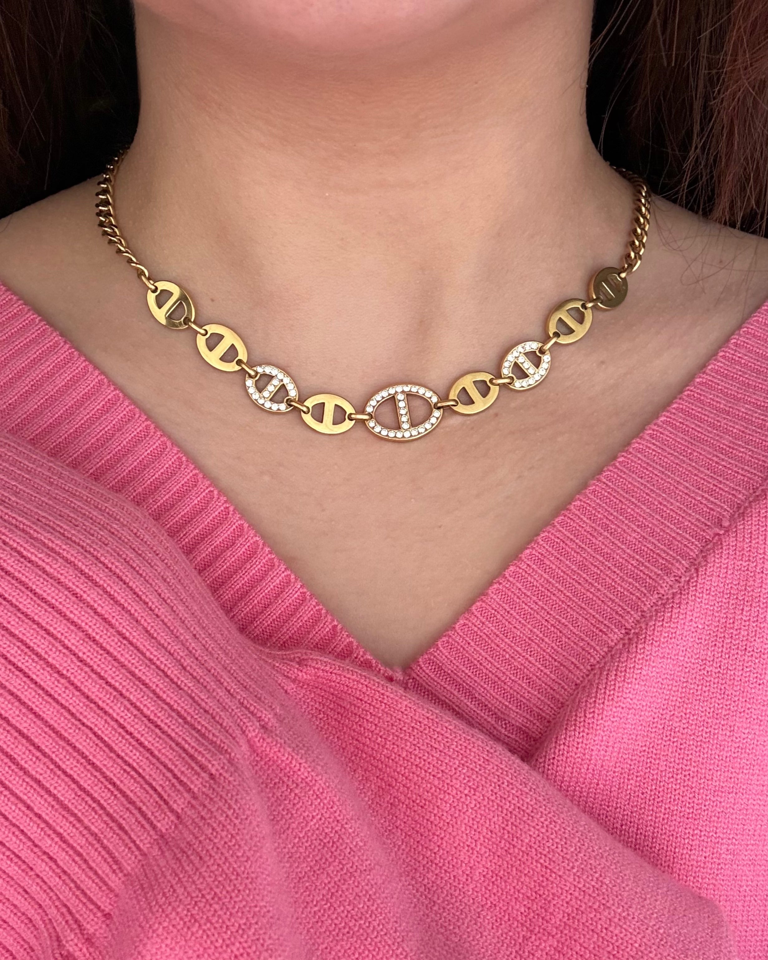 COLLIER LOUISE