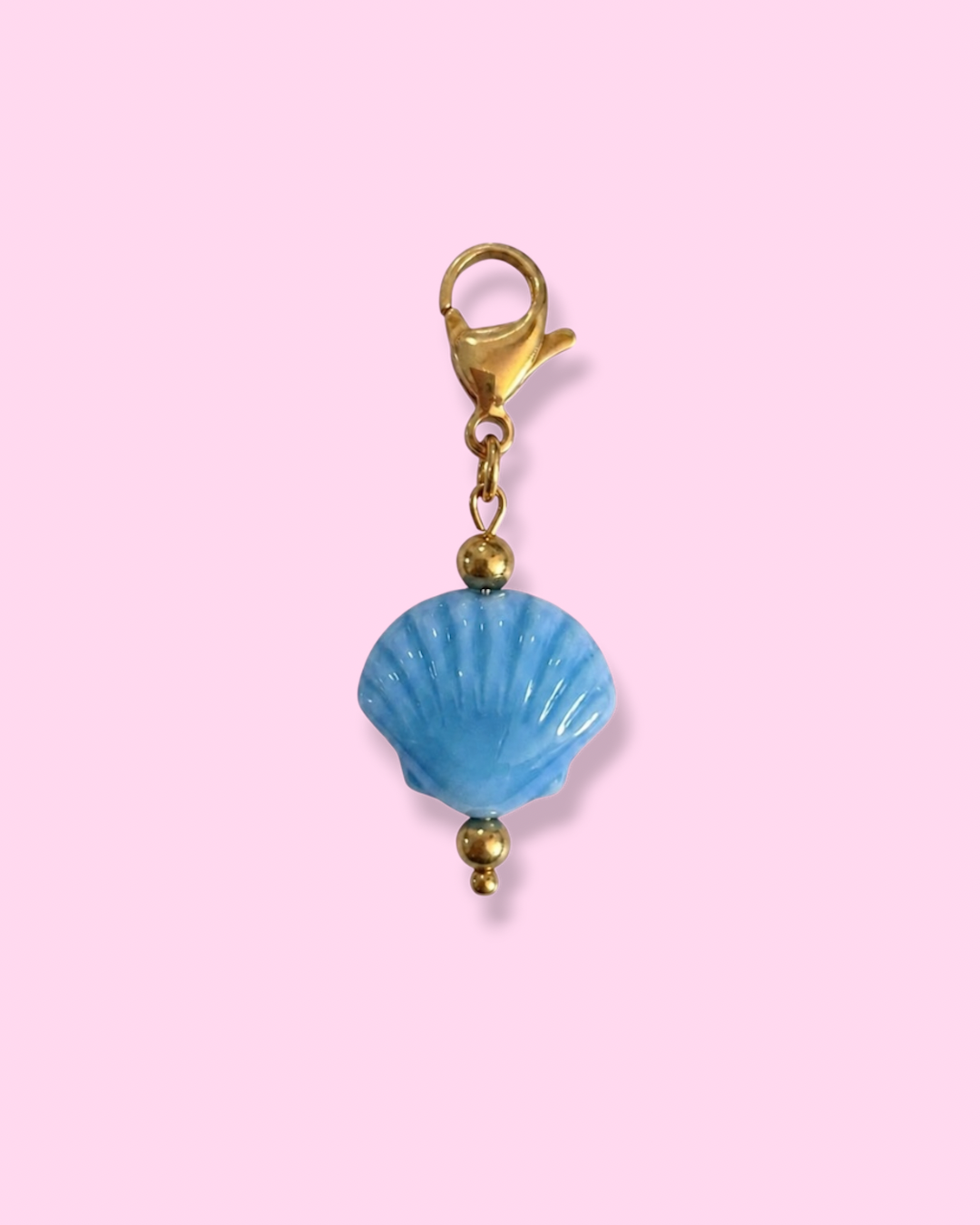CHARMS - COQUILLAGE COLORÉ ÉVENTAIL
